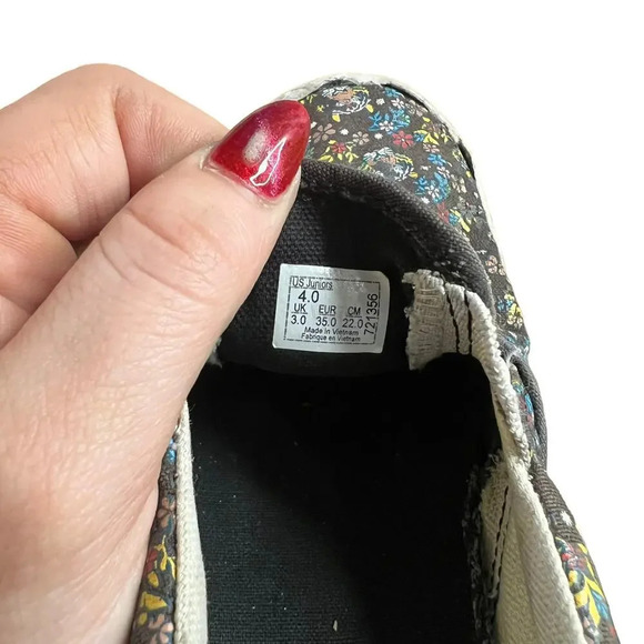 Vans x Discovery (Project CAT) Floral Canvas Slip-On Skate Shoe - Juniors Size 4 - Picture 12 of 13